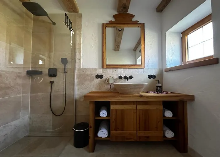 - Aelpele Hof Berwang