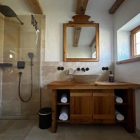 - Aelpele Hof Berwang